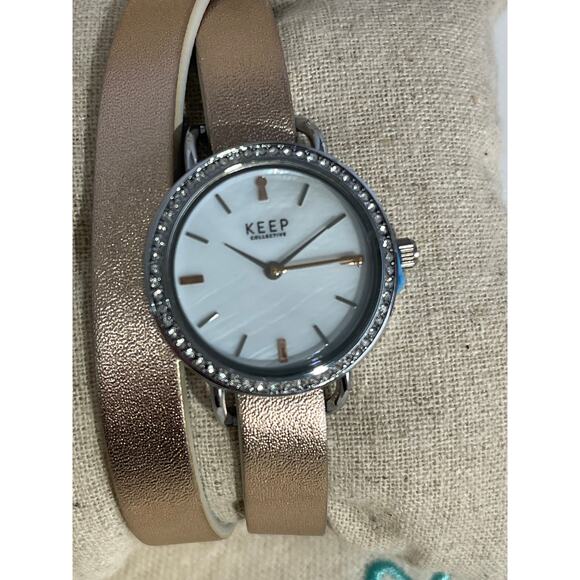 Stella & Dot Keep Collective Line Round Watch Pave Quartz Like Face & Band - Picture 5 of 5